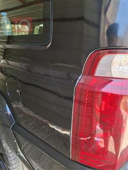 Jeep Commander